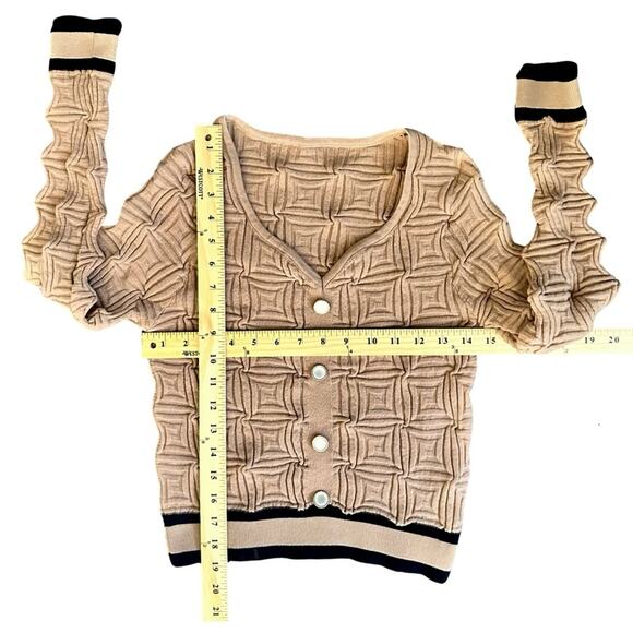 #T76 Elegant Scoop Neck Sweater Trim Long Sleeve Pearl Like Buttons SZ L $59 - Picture 14 of 14